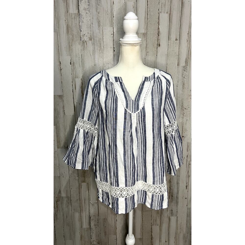 Crown & Ivy Women's Blue Striped Crochet Peasant Blouse Size Small‎